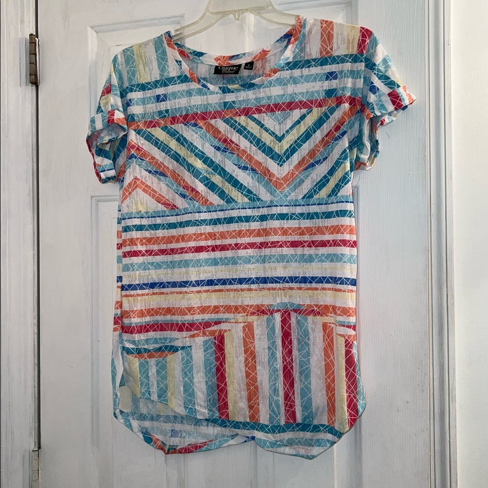 Size small bright multicolor striped curved hem shirt top short sleeve